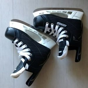 BAUER Nexus 100 ice hockey junior skates